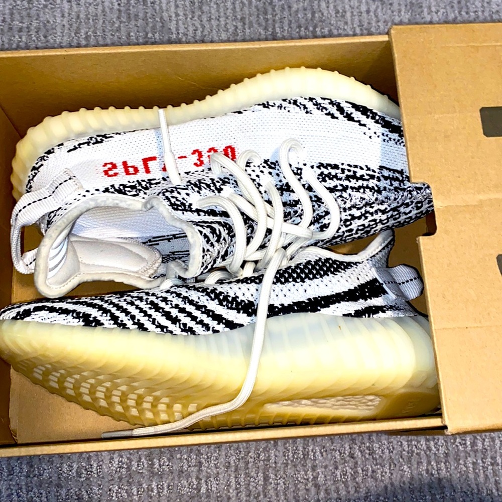 Yeezy 350 boost V2 ZEBRA